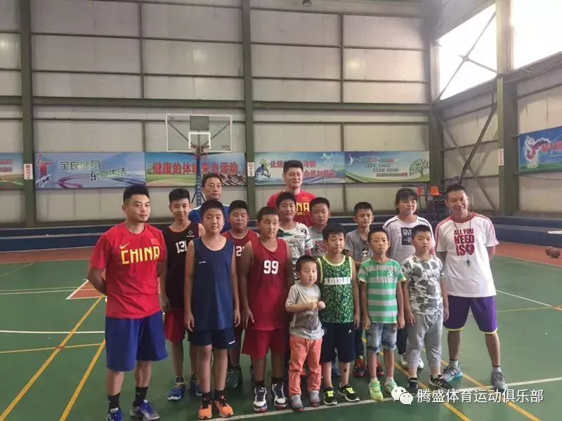 为什么智能穿戴设备对篮球运动员发展重要_0